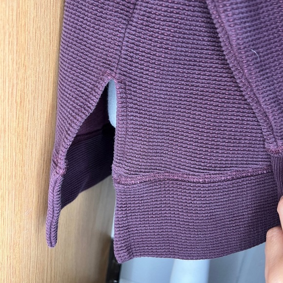 Aletha waffle knit sweater size XL - Picture 6 of 6